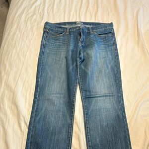 Size 8 like new Diva Old navy straight leg jeans